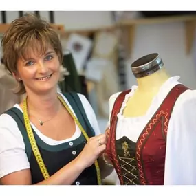 Tracht und Mode Manuela Metter 8600 Bruck an der Mur