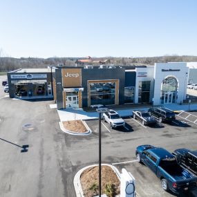 Front of Russ Darrow Chrysler Dodge Jeep RAM of West Bend.