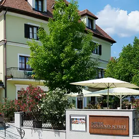 Gasthof Goldenes Schiff - Außenansicht