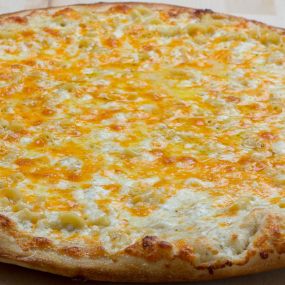 Mac n Cheese Pizza