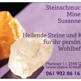 Bild von Steinschmuck und Mineralien