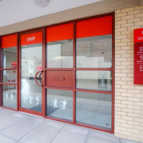 Bild von Shurgard Self Storage Putney