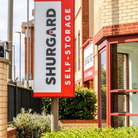 Bild von Shurgard Self Storage Putney