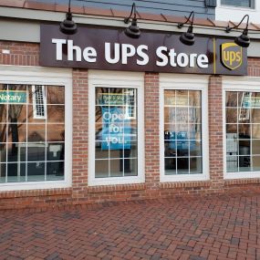 The UPS Store 1567