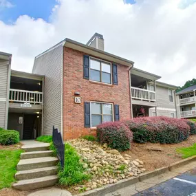 Bild von Wood Creek at Roswell Apartments