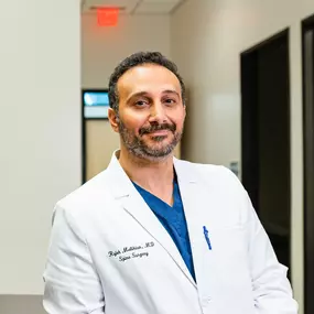 Dr. Rojeh Melikian, M.D., is an award-winning orthopedic surgeon in California, practicing minimally invasive and non-invasive spine surgery. If you're suffering from a herniated disc, degenerative spine disease, or any other spinal health concerns, contact us today at (424) 301-8335.