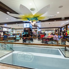 Bild von Ron Jon Surf Shop - Disney Springs