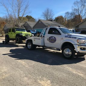 Break down? Call now for a towing service!