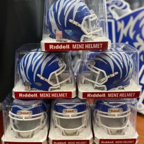 Check out Tiger Bookstore’s new mini helmets! Perfect for any kid or your office desk. Celebrate your Tiger pride! Get yours in-store or online today!