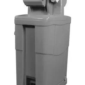 Bild von First Class Rentals - Luxury Restroom Trailers