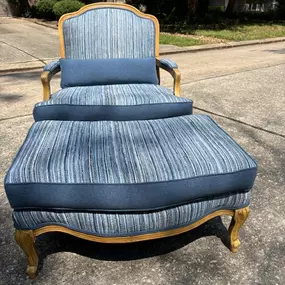 Bild von The Woodlands Upholstery