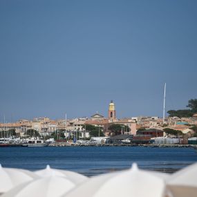 Cheval Blanc St-Tropez - vue sur la mer et le port de Saint-Tropez