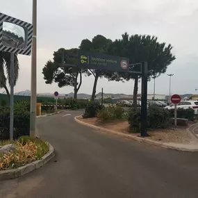 Bild von SIXT | Location voiture Hyères aéroport Toulon