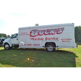 Founded in 1989 by Shawn Clubb, Buck’s Wrecker Service has grown over 30 years to become one of North Carolina’s finest auto service providers. We have always known that by hiring experienced, highly trained towing and recovery specialists, we could deliver the timely and professional services our neighbors throughout the Davidson, Forsyth, Rowan David, Iredell, Guilford and Randolph county areas deserved.
Comprehensive Towing, Recovery, Repair & More...
Buck’s Wrecker Service offers a comprehen