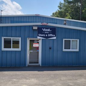 National Lumber Kingston store entrance