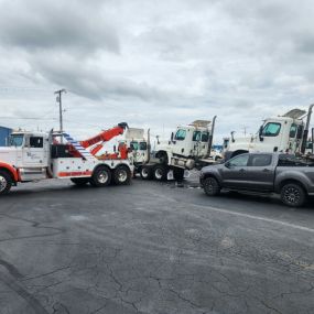 Bild von Kevin's Towing and Repair