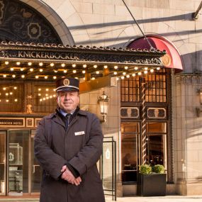 Millennium Hotel Knickerbocker Chicago - Doorman