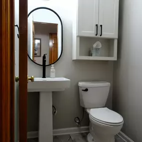 Hall Bathroom Makeover