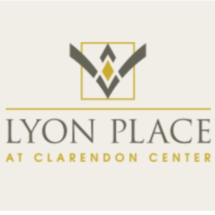 Logo da Lyon Place at Clarendon Center