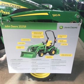 John Deere 2025R