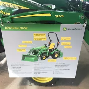 John Deere 2025R