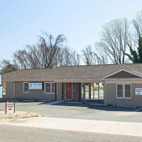 Chiro-Med Health Center Exterior