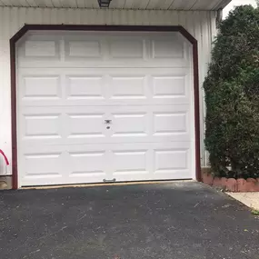 Residential Single-Car Garage Doors