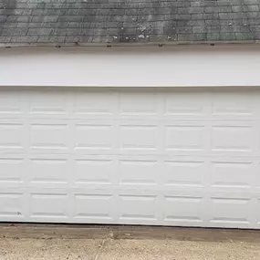 Residential Single-Car Garage Doors