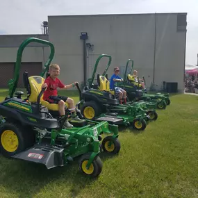 John Deere Zero-turn Mowers at RDO Equipment Co. in Hawley, MN