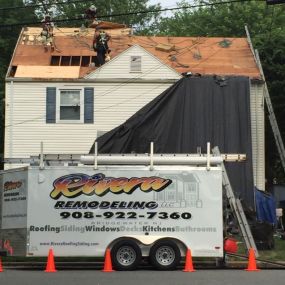 Bild von Rivera Roofing & Remodeling LLC