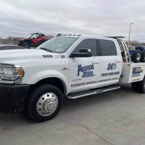 Experience the best in towing services.