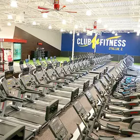 Bild von Club Fitness - O'Fallon IL