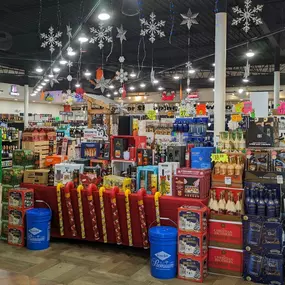 Explore our holiday sales on beer, wine and liquor