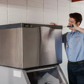 Bild von Mr. Appliance of Surprise and Goodyear