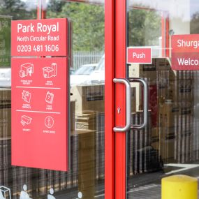 Bild von Shurgard Self Storage Alperton Park Royal