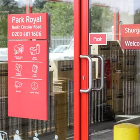 Bild von Shurgard Self Storage Alperton Park Royal