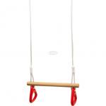 Schaukel aus Holz mit Turnringen, dient als Sitzschaukel und Turnstange, stabiles Seil mit Metallringen zum Aufhängen, belastbar bis 70kg