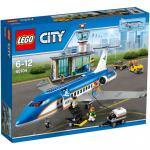 LEGO® City 60104 Flughafen-Abfertigungshalle
