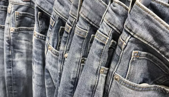 Jeans i Sankt Peter